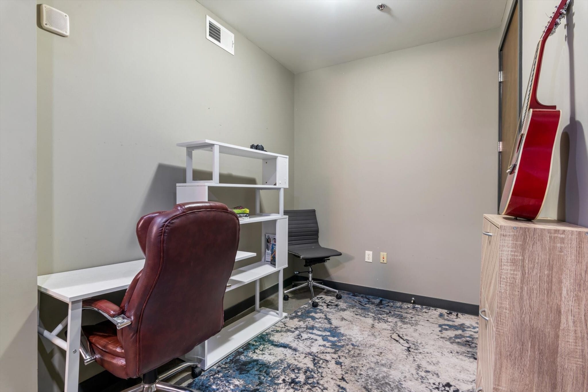 Building Photo - 1510 Demonbreun St