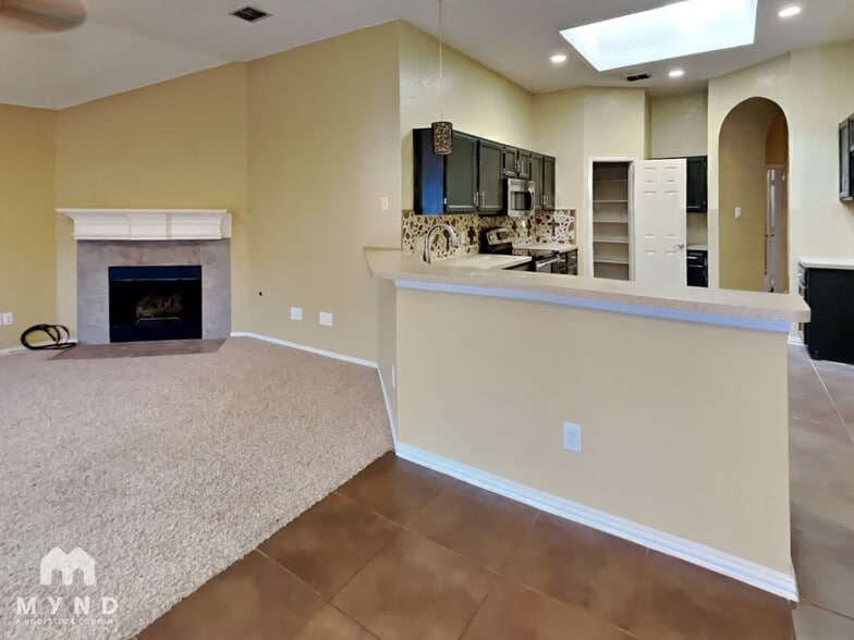 Building Photo - 10809 Copperwood Dr