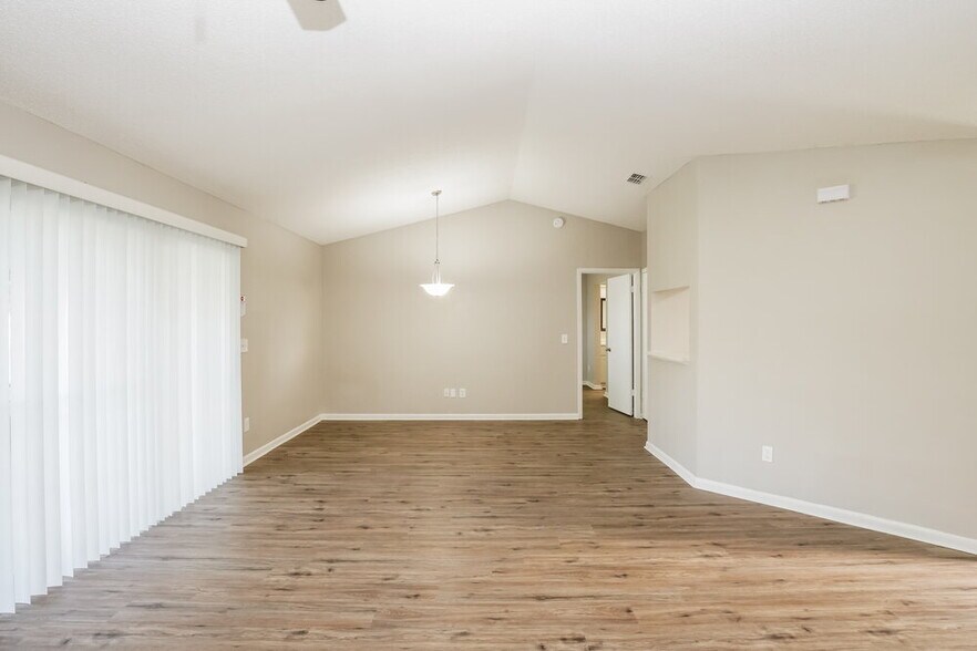 Building Photo - 7027 Citrus Point Ct