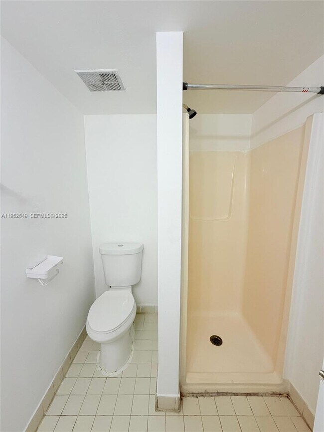 Building Photo - 6995 NW 186th St