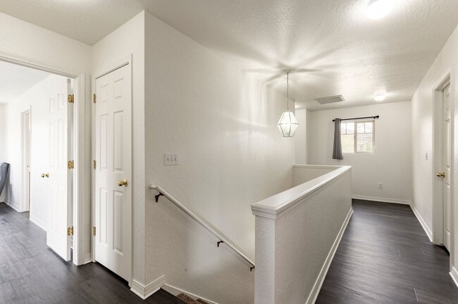 Building Photo - 4 Bed, 2.5 Bath Home in Trailside’s Sun Meadow Neighborhood