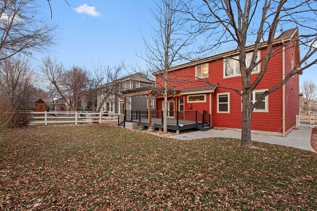 Building Photo - 6 Bedroom plus and office near Rigden Farms