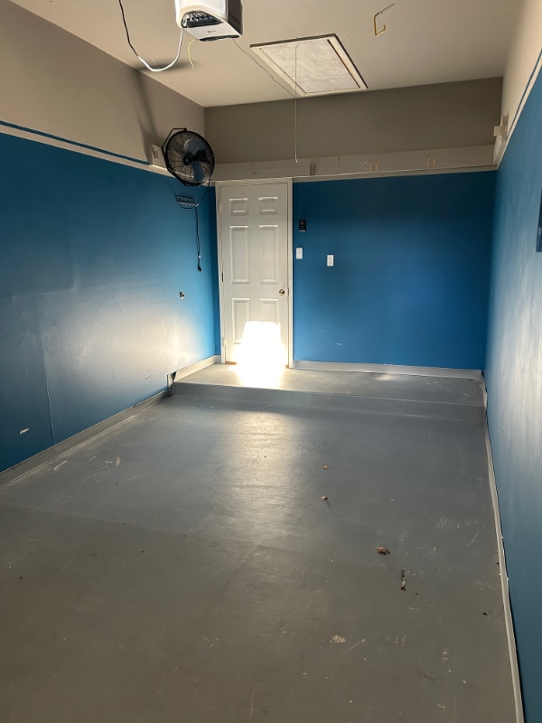 Building Photo - 7264 Glen Hollow Ct