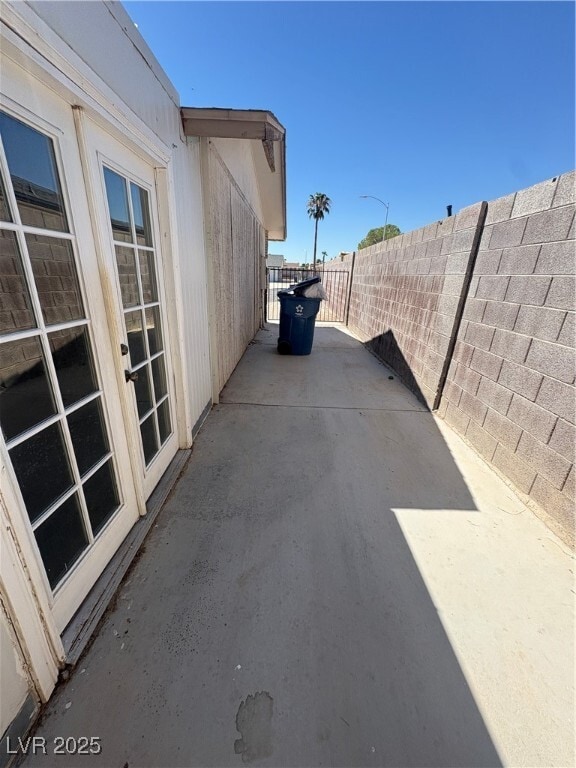 Building Photo - 8008 Cureton Cir