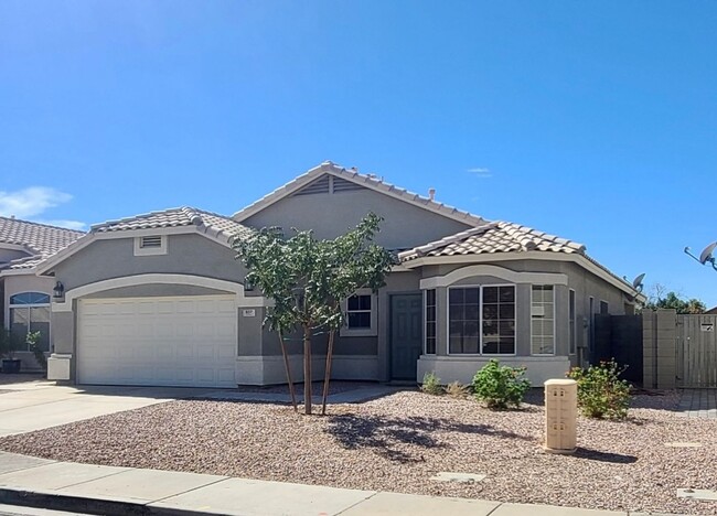 Building Photo - Remodeled 3-bedroom in great Gilbert ocation