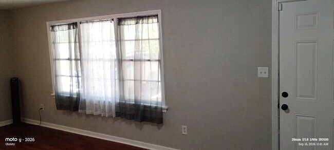 Building Photo - 3546 Southland Dr