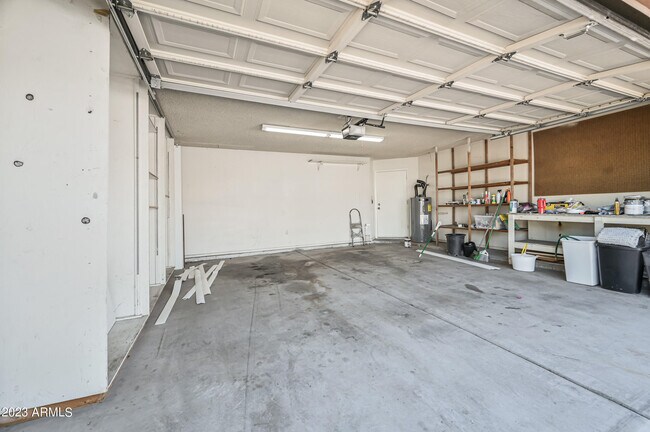 Building Photo - 7725 E Rovey Ave