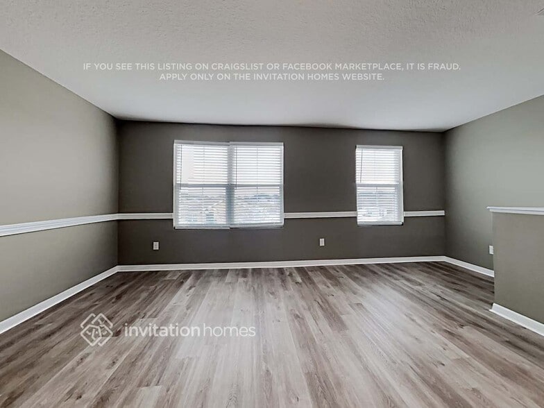 Building Photo - 35780 Jenny Lynne Cir