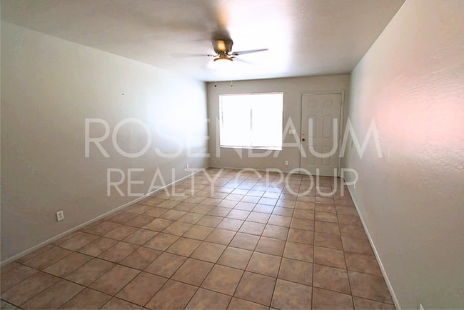 Primary Photo - Charming & cozy 2-bedrooms, 1-bath triplex...