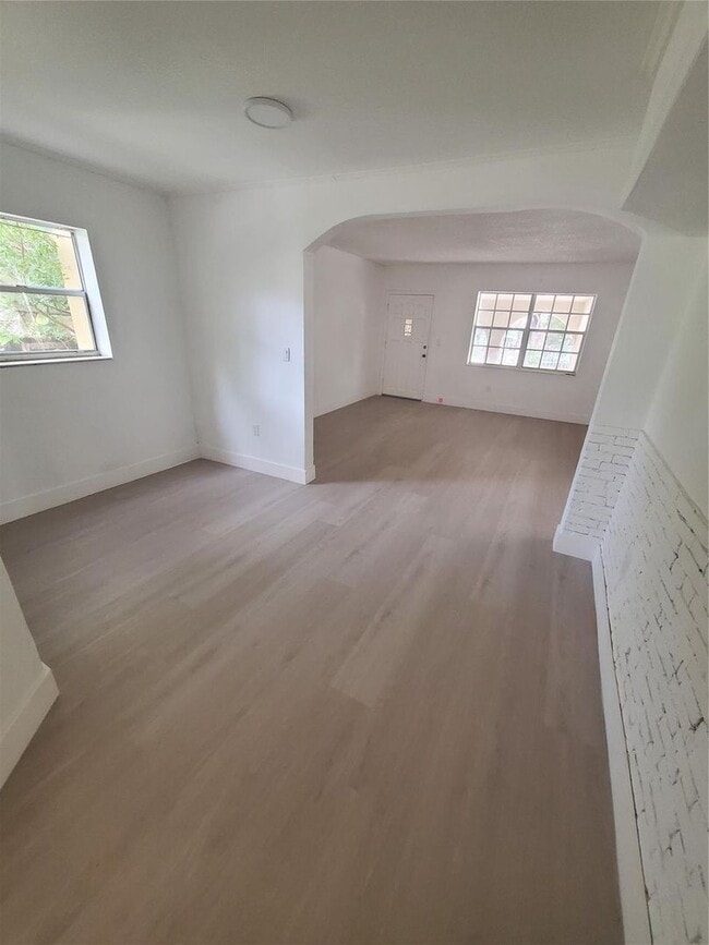 Building Photo - 74 NW 31st St