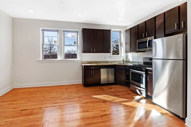 Building Photo - North Park Renovated Two Bedroom / Two Bathroom