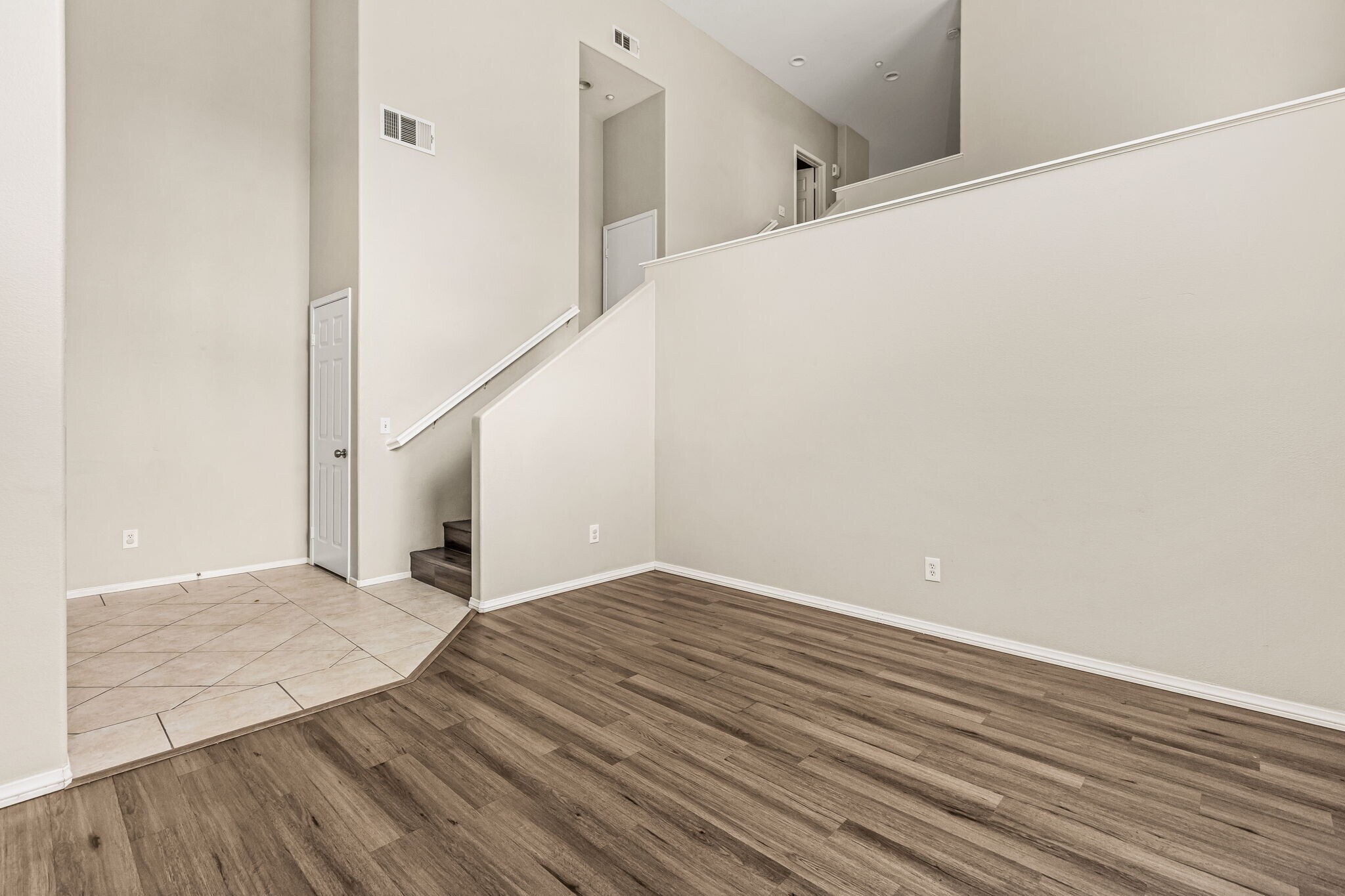 Building Photo - 33640 Willow Haven Ln