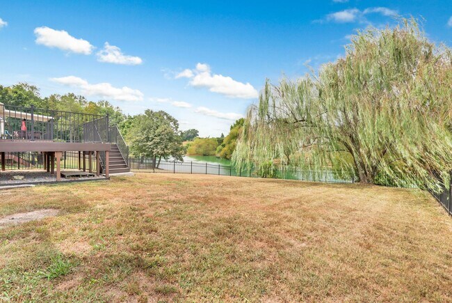 Building Photo - 277 Cullom Way