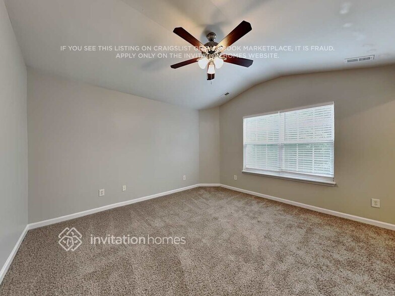 Building Photo - 3821 Tyler Bluff Ln