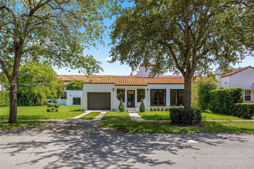 Primary Photo - 434 Aragon Ave