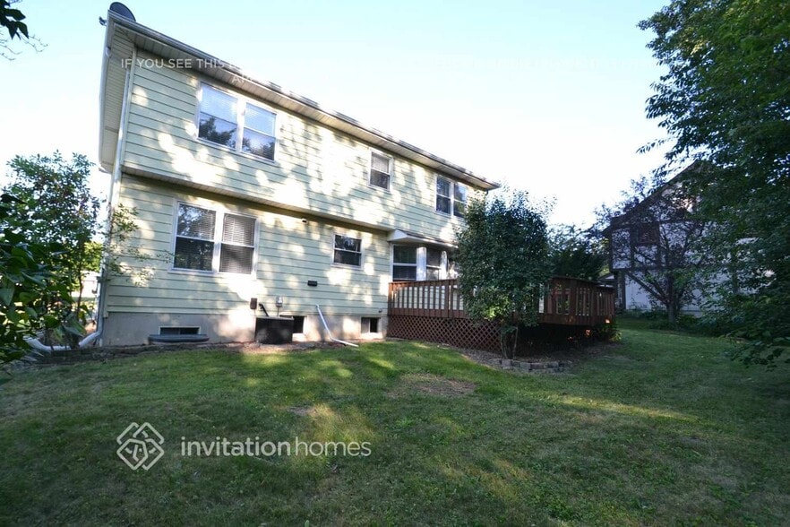 Building Photo - 1212 Lehnertz Cir