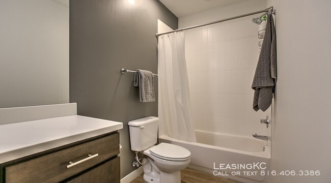 Building Photo - 63 Brookside