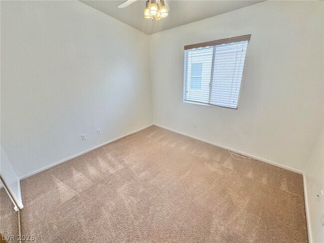 Building Photo - 1396 Dragon Rock Dr