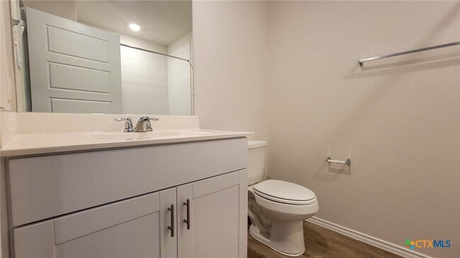 Building Photo - 364 Deborah Dr