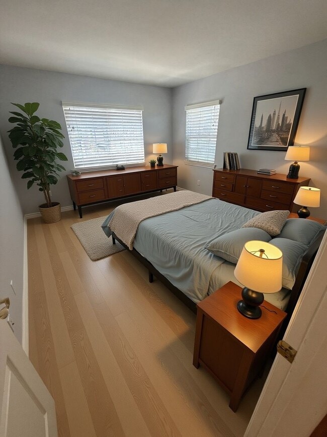 Building Photo - Spacious 4-bedroom, 3-bathroom home in Newbury Park near Thousand Oaks