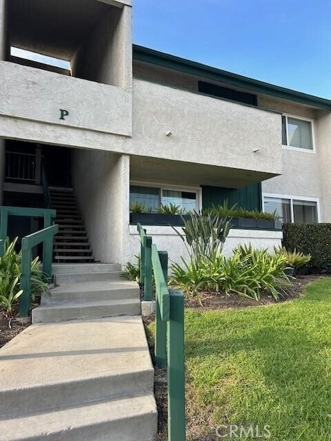 Building Photo - 15225 Santa Gertrudes Ave