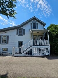 Building Photo - 236 Robert Parker Coffin Rd