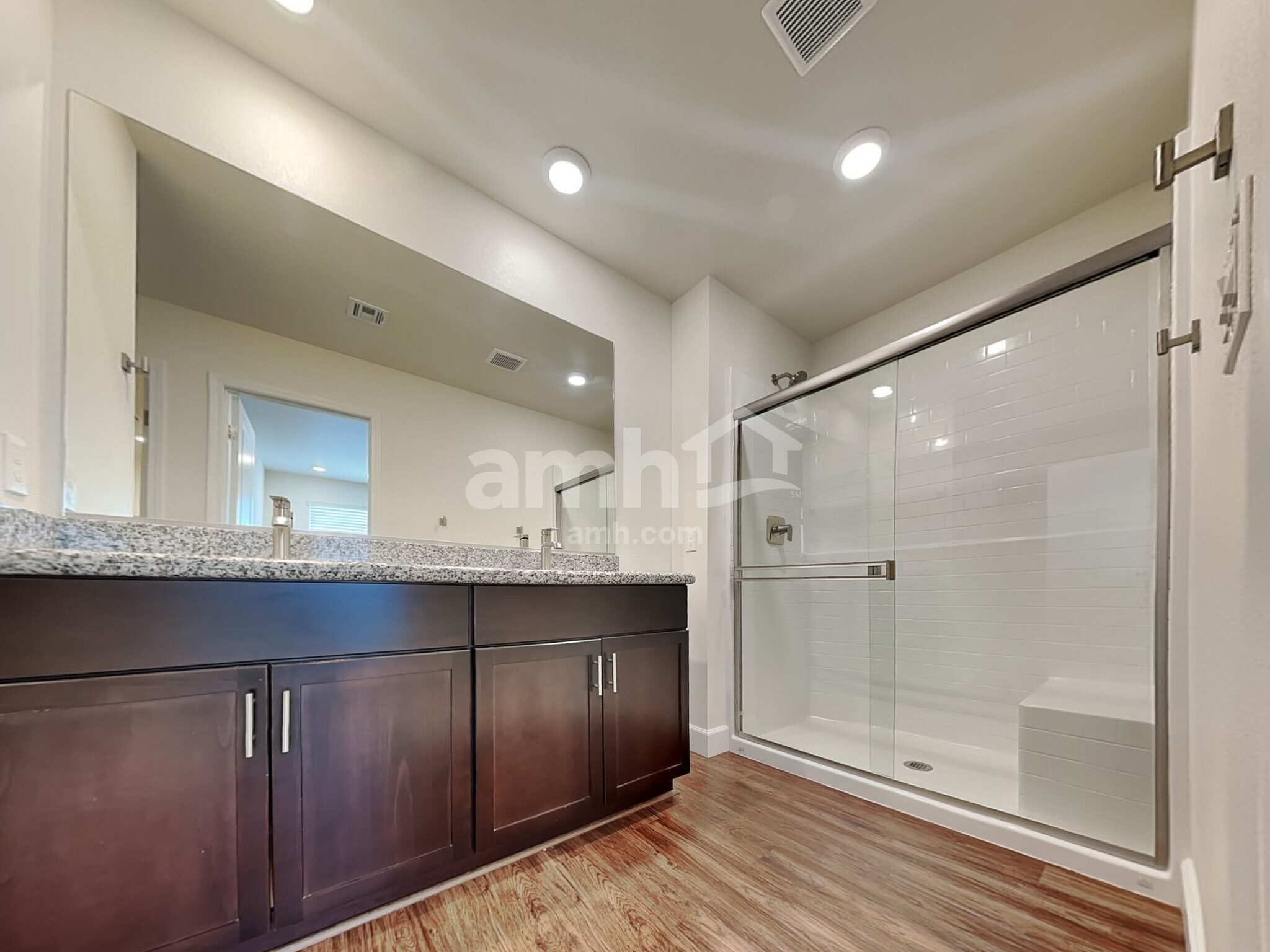Building Photo - 1806 Viaggio Ave