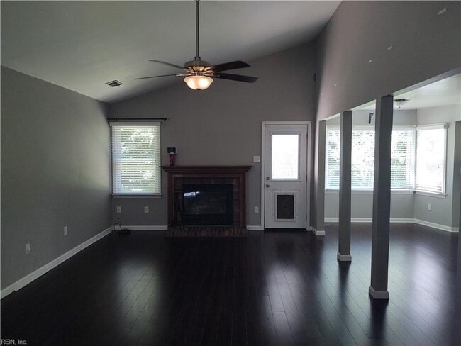 Building Photo - Greenbrier Community