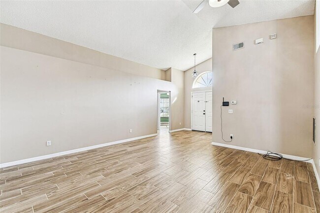 Building Photo - 5705 Rywood Dr