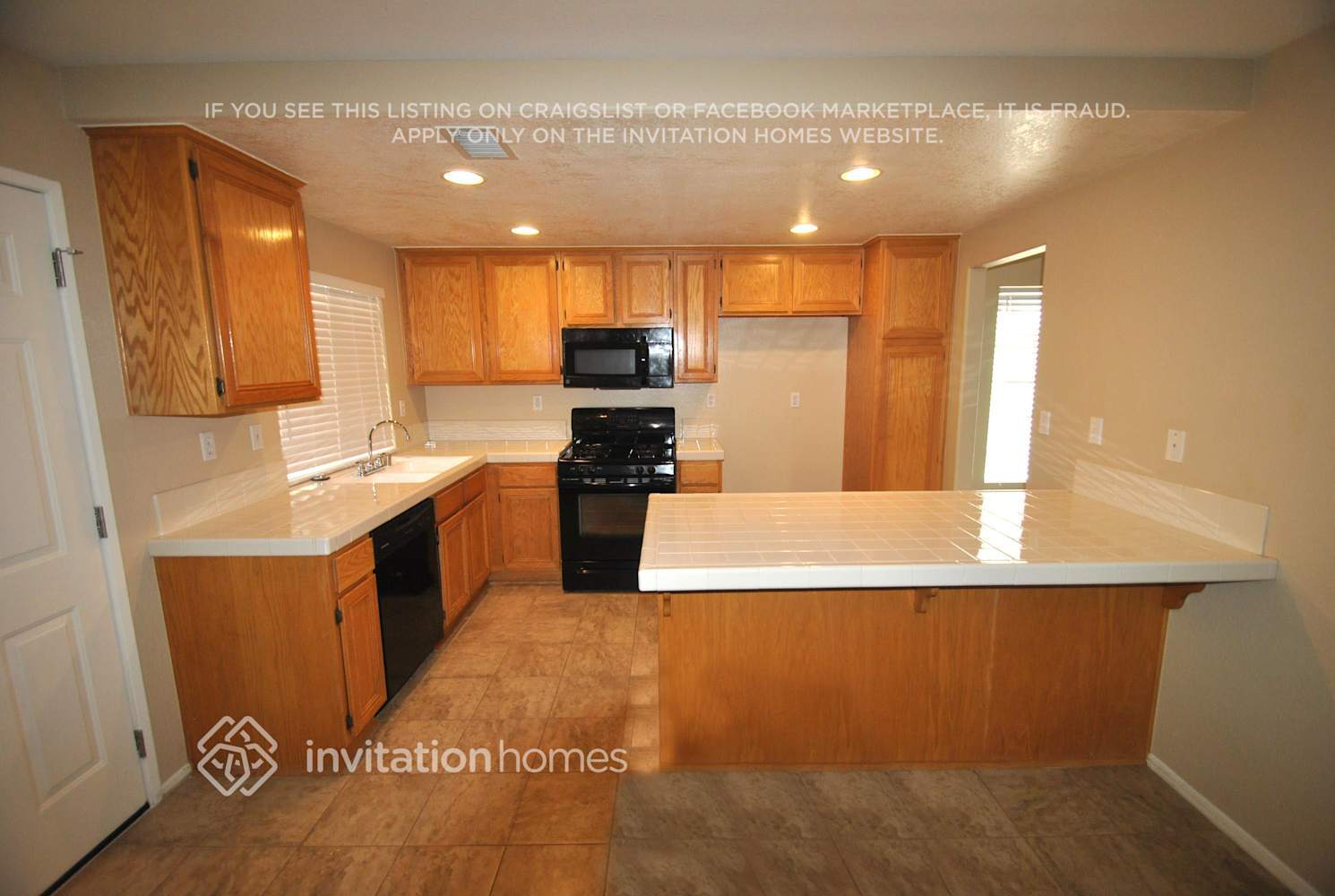 Building Photo - 5059 N Tamarron Ct