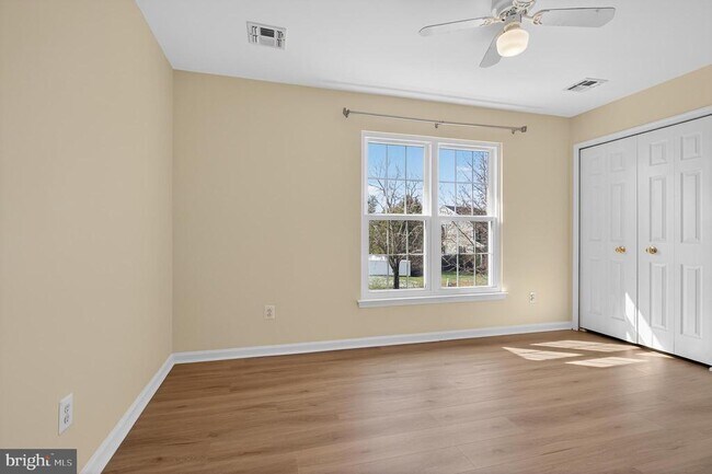 Building Photo - 2 Berwick Cir