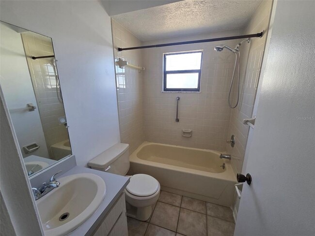 Building Photo - 5908 Forest Ln