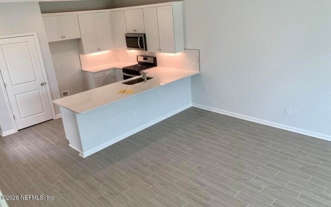 Building Photo - 46 Fieldfare Ln