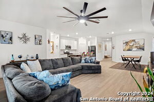 Building Photo - 2918 Shore Lark