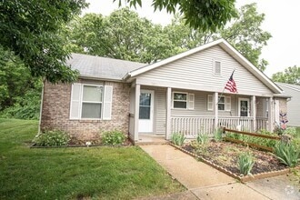 Building Photo - 2822/2824 Plaza Ln