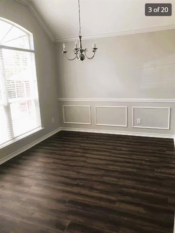 Building Photo - 2750 Fern Valley Ln