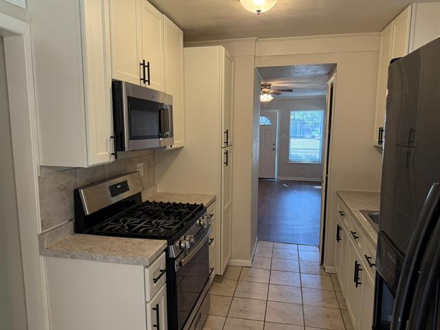 Building Photo - 625 S Andrews Ave