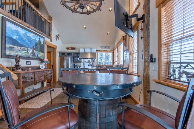 Building Photo - 2862 Grand Teton Rd