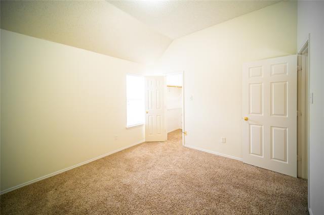 Building Photo - 4500 Shady Hollow Dr
