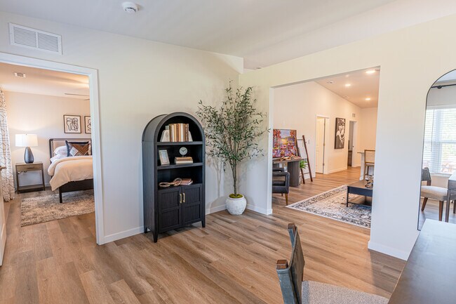 Building Photo - 147 Spartan Circle
