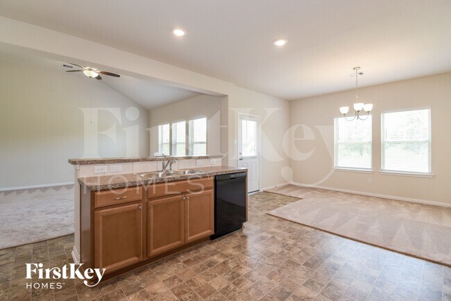 Building Photo - 6459 Blimp Base Blvd