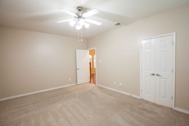 Building Photo - 13856 Fall Harvest Dr