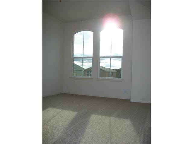 Building Photo - 2021 Nestlewood Dr