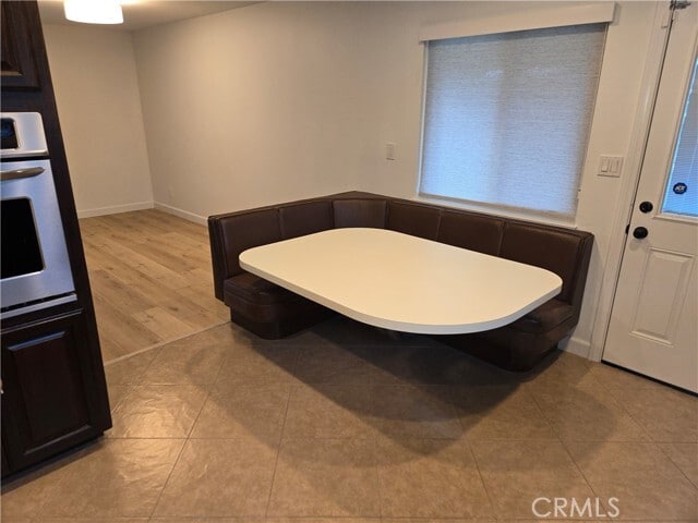 Building Photo - 6604 Dillman St