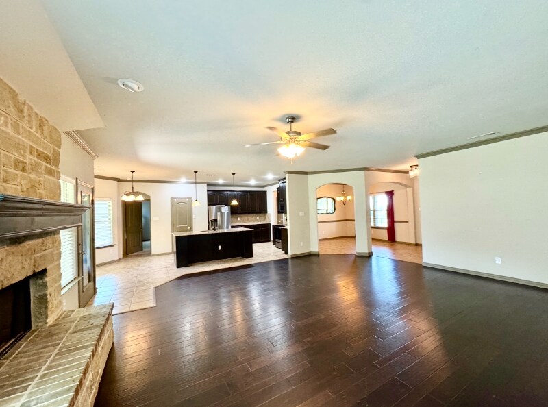 Building Photo - 407 Dill Rd