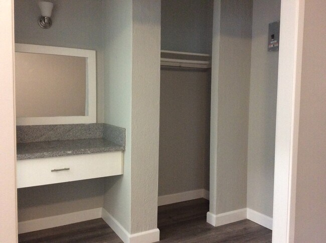 Office Space - 2222 Cambridge St