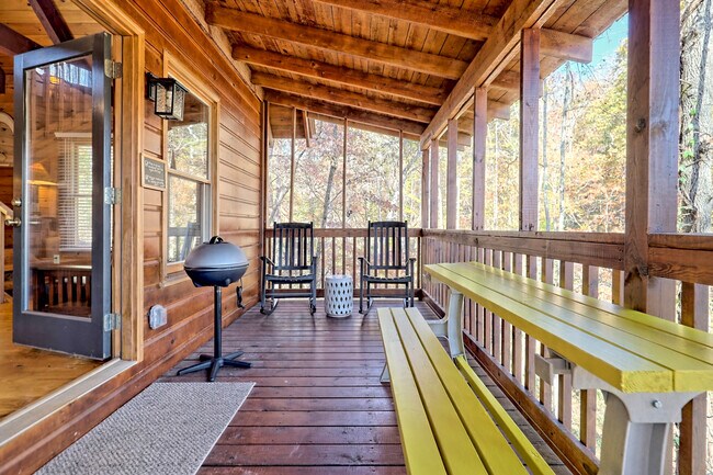 Building Photo - 266 Peaceful Waters Cir