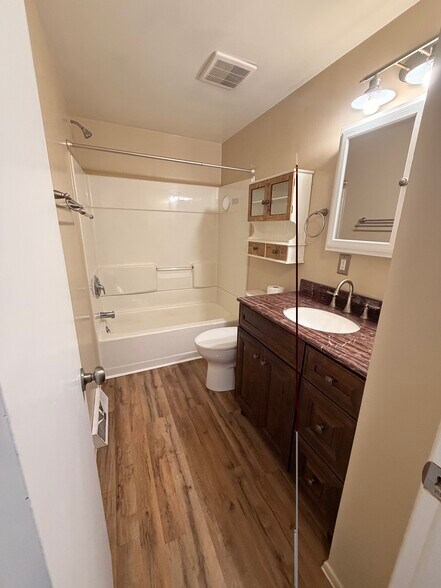 Building Photo - 63 Bock Ln