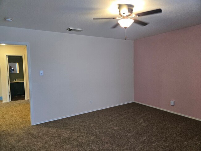 Building Photo - 5022 Coral Flounder