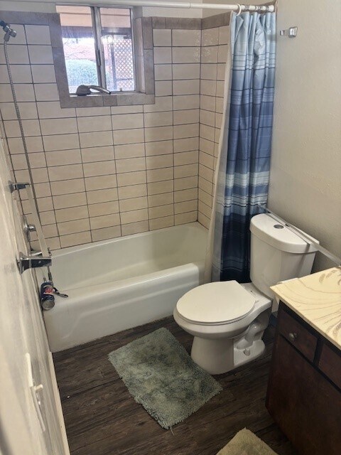 Building Photo - 1149 N April Cir